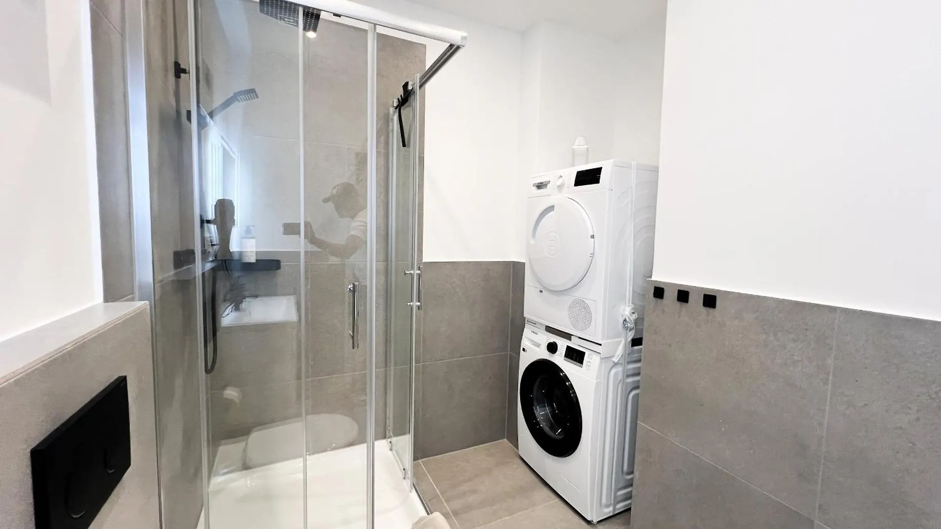 Vibehome Duesseldorf - Little Tokyo Apartment Dusseldorf